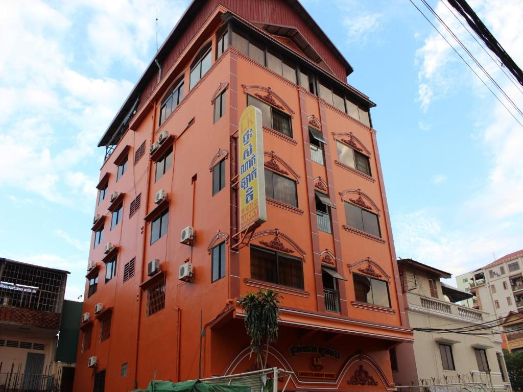 Lucky 2 Guesthouse Phnom Penh Exterior photo